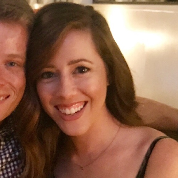 Meet your Posher, Nikki - Picture 1 of 1